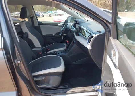 2025 Volkswagen Taos 1.5T Se z USA, uszkodzony, nr VIN 3VVSC7B28SM031621